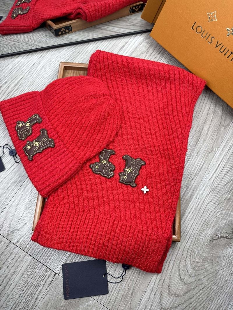 Louis Vuitton Caps Scarfs